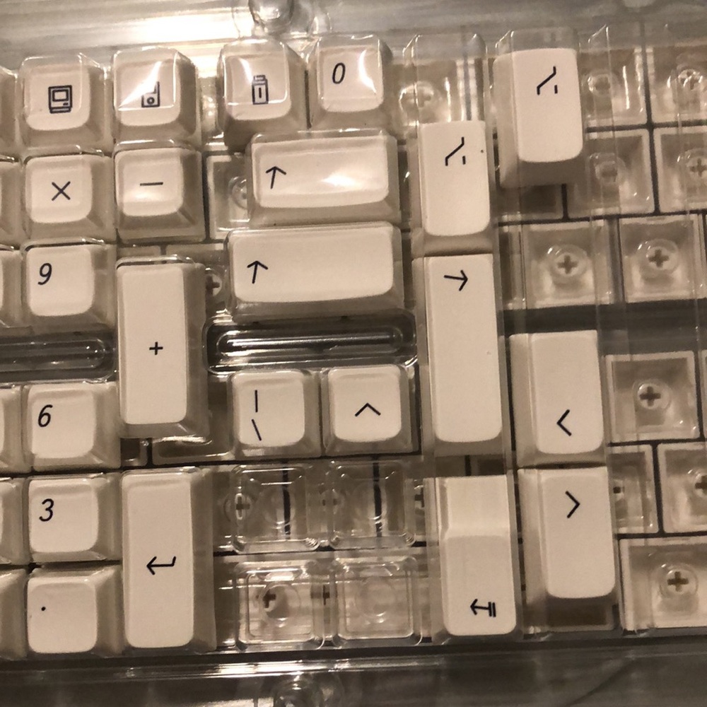 Replacement  Keyboard Keys - Picture 5 of 8